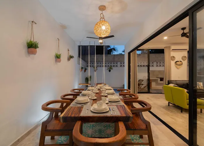 Casa Laura - - Private Townhome For 6 Guest - 3 Bedrooms - 5 Beds- Restaurant Walking Distance Apartamento *