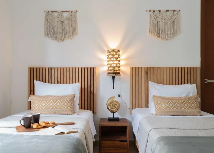 Apartamento Casa Laura - - Private Townhome For 6 Guest - 3 Bedrooms - 5 Beds- Restaurant Walking Distance