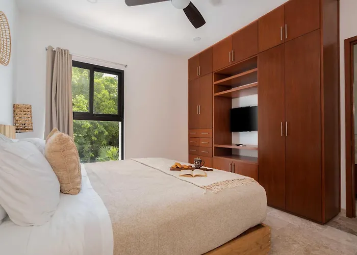 Apartamento Casa Laura - - Private Townhome For 6 Guest - 3 Bedrooms - 5 Beds- Restaurant Walking Distance Tulum